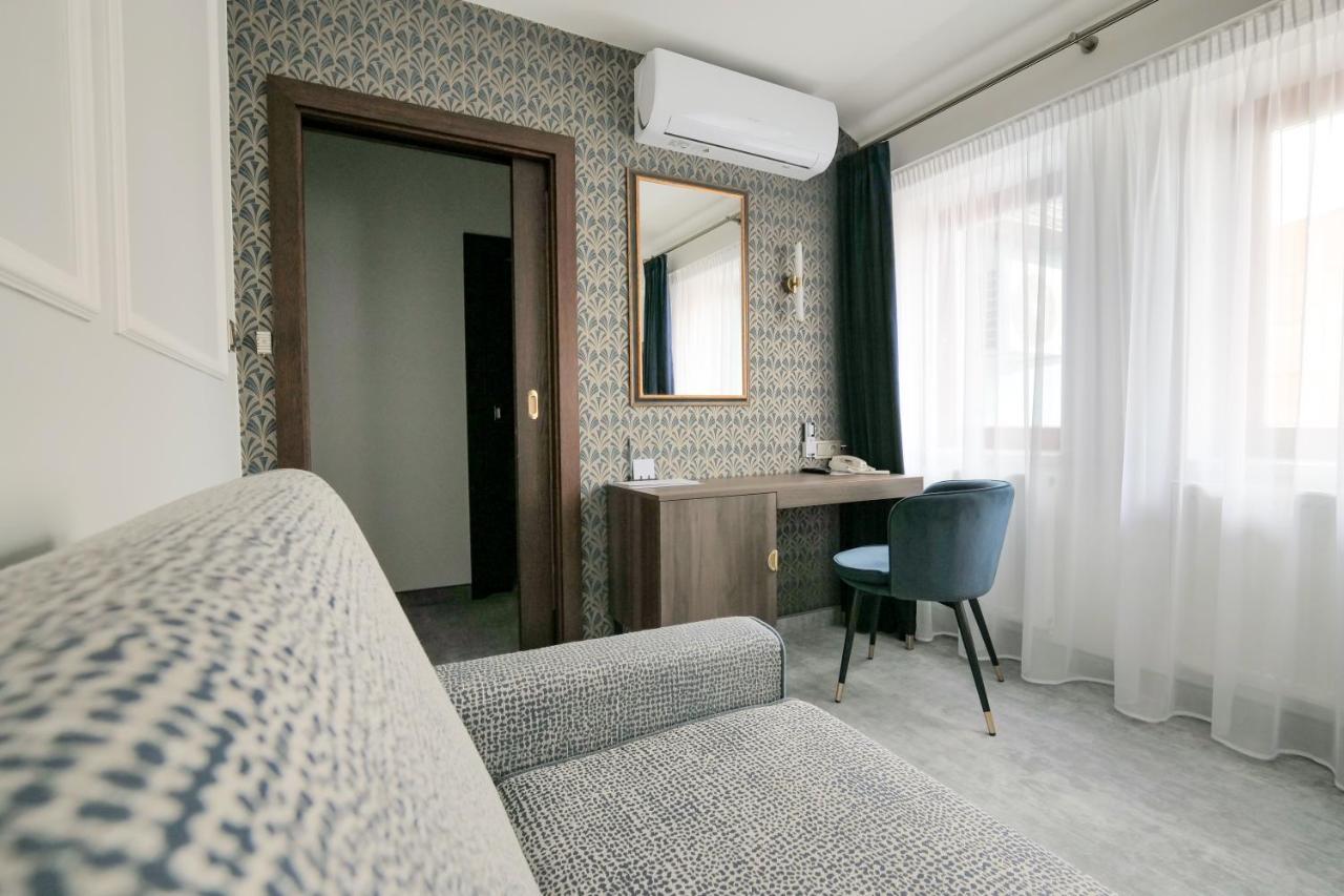 Hotel Zlata Hvezda Litomyšl Екстериор снимка