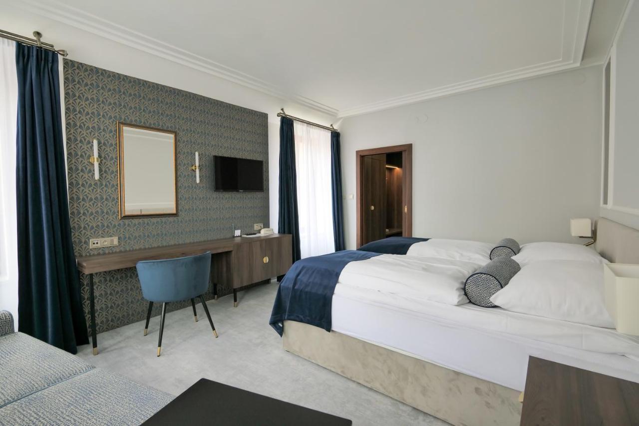 Hotel Zlata Hvezda Litomyšl Екстериор снимка