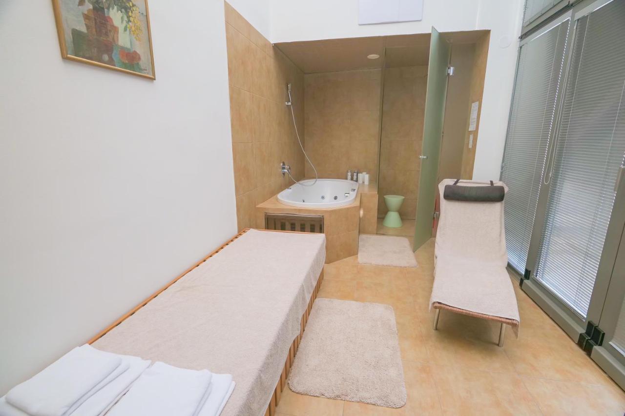 Hotel Zlata Hvezda Litomyšl Екстериор снимка
